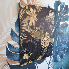Tablou canvas Tropical Gold Leaf Abstract frunze aurii si fundal negru