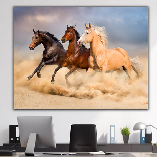 Tablou cu cai salbatici in natura pentru dormitor living culori vii design interior modern panza canvas si rama de lemn fabricat in romania