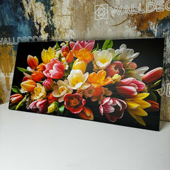 Tablou canvas buchet de lalele multicolore in lumina naturala