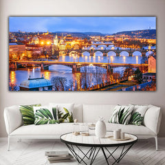 Tablou canvas peisaj pe seara al orasului Praga acoperit de lumini stradale