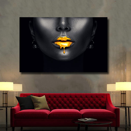Tablou canvas femeie cu buze aurii BLACK AND GOLD PAINTING